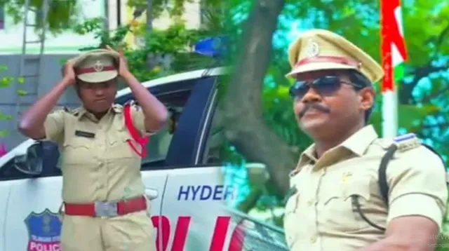 ବର୍ଦ୍ଦି ପିନ୍ଧି ପ୍ରି ୱେଡିଙ୍ଗ ଭିଡିଓ ସୁଟ୍ କଲେ ଦୁଇ ପୁଲିସ କର୍ମଚାରୀ । ସୋସିଆଲ ମିଡିଆରେ ତୀବ୍ର ପ୍ରତିକ୍ରିୟା ।