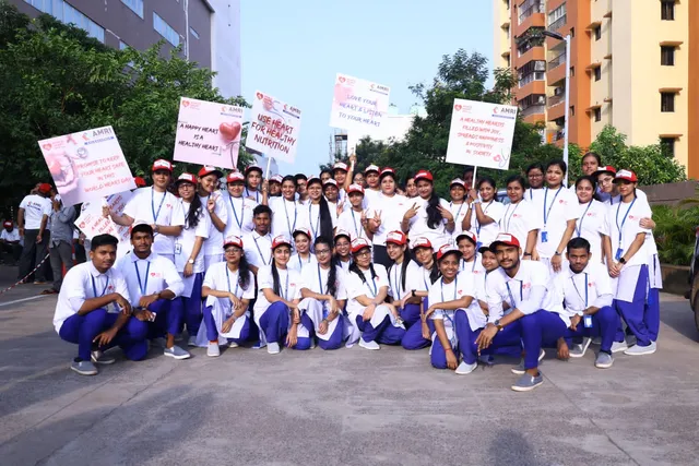 ବିଶ୍ୱ ହୃଦୟ ଦିବସରେ ଆମ୍ରି ହସ୍ପିଟାଲ ପକ୍ଷରୁ ୱାକାଥନ । ସାଧାରଣ ଜନତାଙ୍କୁ ହୃଦରୋଗ ବିଷୟରେ କଲେ ସଚେତନ