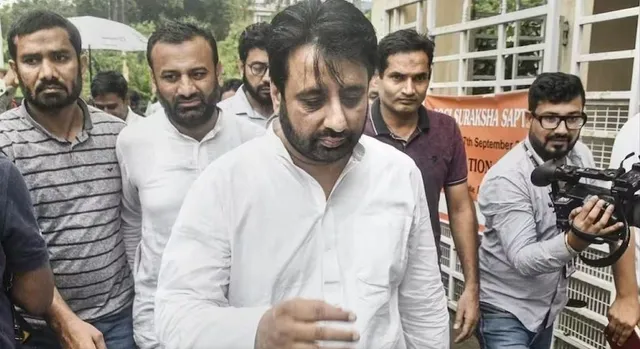 ED ରାଡାରରେ ଆଉ ଜଣେ ଆପ୍ ନେତା । ବିଧାୟକ ଅମାନତୁଲ୍ଲାହଙ୍କ ଘରେ ରେଡ୍