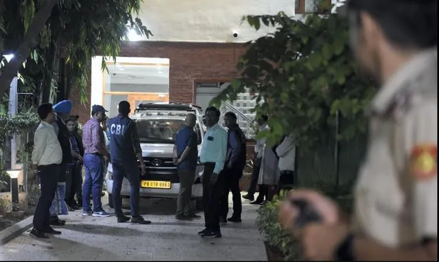 ସଞ୍ଜୟ ସିଂହଙ୍କ ପରେ ଟାର୍ଗେଟରେ ୩ ଦଳର ଏହି ନେତା । ଗୋଟିଏ ଦିନରେ ଏକାଥରେ ୪ ରାଜ୍ୟରେ ଇଡି ଓ ଆଇଟି ରେଡ୍