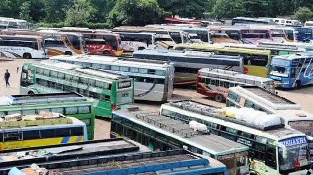 ଲକ୍ଷ୍ମୀ ଯୋଜନାକୁ ବିରୋଧ, ଗଡ଼ିବନି ବସ୍ : ଘରୋଇ ବସ ମାଲିକ ସଂଘର ନିଷ୍ପତ୍ତି; କାଲିଠୁ ଅନିର୍ଦ୍ଦିଷ୍ଟ କାଳ ପର୍ଯ୍ୟନ୍ତ ଧର୍ମଘଟ