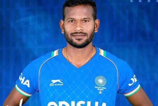 ହକି ହିରୋ ଅମିତ ରୋହିଦାସଙ୍କୁ ଦେଢ କୋଟି ପୁରସ୍କାର : ପୁରସ୍କାର ରାଶି ଘୋଷଣା କଲେ ମୁଖ୍ୟମନ୍ତ୍ରୀ