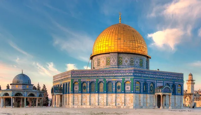 ୩୫ ଏକର ଭୂମି, ୭୫ ବର୍ଷ ପୁରୁଣା ଇତିହାସ, ୩ ଧର୍ମର ଦାବି ...