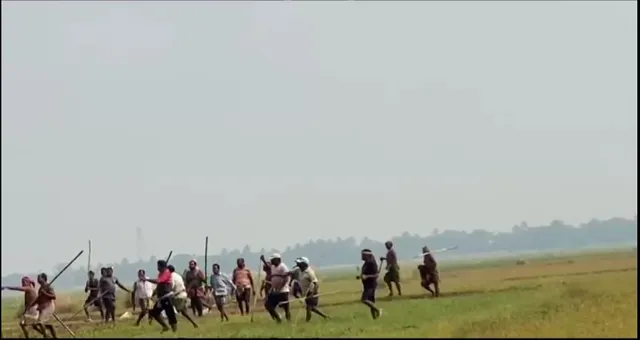 ଜାତିଆଣ ଆକ୍ଷେପକୁ ନେଇ ଗୋଷ୍ଠୀ ସଂଘର୍ଷ, ୫ରୁ ଅଧିକ ଆହତ, କ୍ୟାମେରାରେ କଏଦ ପୁରା ଦୃଶ୍ୟ ।