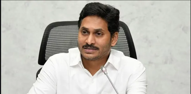 ଟ୍ରେନ ଦୁର୍ଘଟଣାରେ ଶୋକ ପ୍ରକାଶ କଲେ ଆନ୍ଧ୍ର ମୁଖ୍ୟମନ୍ତ୍ରୀ । ମୂଳ କାରଣ ଖୋଜିବାକୁ ଦେଲେ ନିର୍ଦ୍ଦେଶ ।