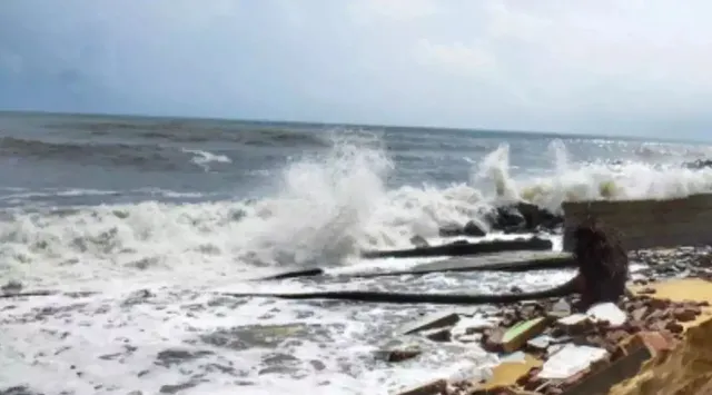 କିଛି ଘଣ୍ଟା ମଧ୍ୟରେ ବାତ୍ୟାର ରୂପ ନେବ ବଙ୍ଗୋପସାଗରରେ ଥିବା ଗଭୀର ଅବପାତ । ବାଂଲାଦେଶ ଉପକୂଳରେ କାଲି ଛୁଇଁବ ସ୍ଥଳଭାଗ ଓଡିଶା ଉପରେ ପଡିବନି ବିଶେଷ ପ୍ରଭାବ  ।