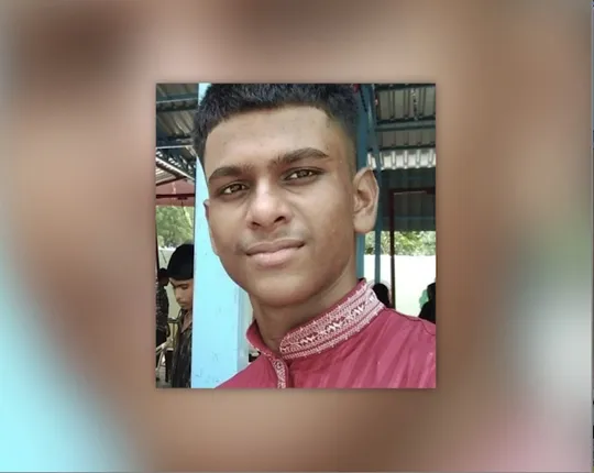 କଟକରେ ଚାଞ୍ଚଲ୍ୟ । ୪ ଦିନ ହେବ ଥିଲେ ନିଖୋଜ, କାଠଯୋଡି ନଦୀ ବାଲିପଠାରୁ ମିଳିଲା ଛାତ୍ରଙ୍କ ମୃତଦେହ ।