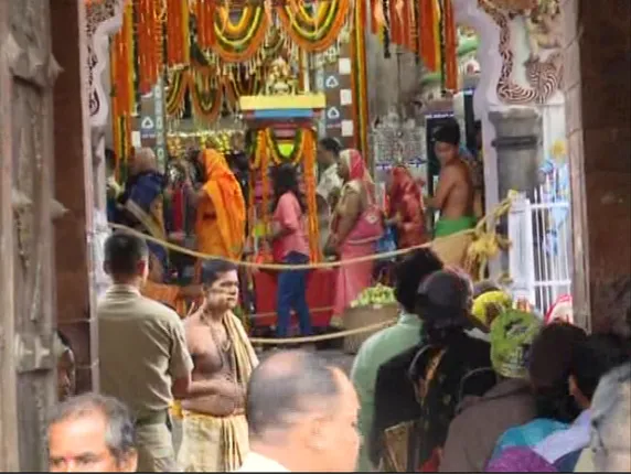 ଆଜି ପବିତ୍ର ଅଁଳାନବମୀ । ଓଡ଼ିଆଣୀ ବେଶରେ ଦର୍ଶନ ଦେବେ ଶ୍ରୀରାଧା