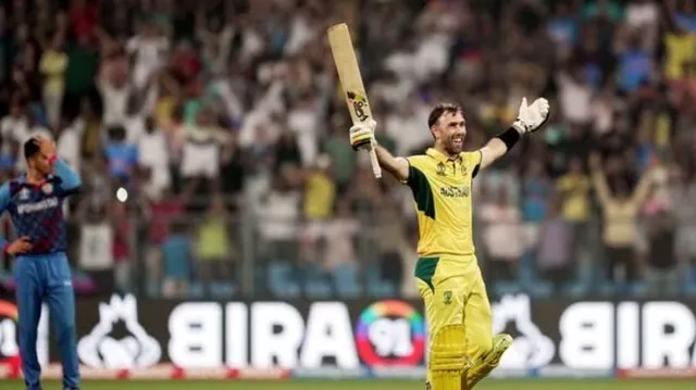 ମ୍ୟାକ୍ସୱେଲ ମ୍ୟାଜିକ୍: ଧୂଆଁଧାର ଦ୍ୱିଶତକ ବଳରେ ଆଫଗାନିସ୍ତାନଠାରୁ ମ୍ୟାଚ ଛଡାଇନେଲା ଅଷ୍ଟ୍ରେଲିଆ, ୩ ୱିକେଟରେ ଜିତିଲା ମ୍ୟାଚ