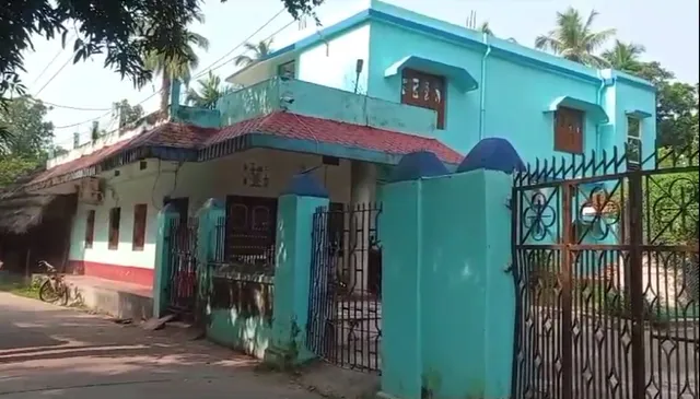 ଭିଜିଲାନ୍ସ ଜାଲରେ ଅଧିକ୍ଷଣ ଯନ୍ତ୍ରୀ । ଭୁବନେଶ୍ୱର ଓ ଭଦ୍ରକର ୬ଟି ସ୍ଥାନରେ ଭିଜିଲାନ୍ସ ବିଭାଗର ସ୍ୱତନ୍ତ୍ର ଟିମର ଚଢାଉ ।