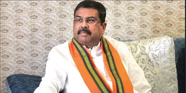 ଆୟକର ବିଭାଗ ଚଢାଉ ନେଇ ପ୍ରତିକ୍ରିୟା ରଖିଲେ କେନ୍ଦ୍ରମନ୍ତ୍ରୀ ଧର୍ମେନ୍ଦ୍ର ପ୍ରଧାନ । ଦୋହରାଇଲେ ମୋଦୀ ଗ୍ୟାରେଣ୍ଟି କଥା