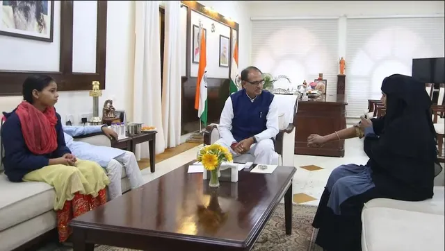 ମଧ୍ୟପ୍ରଦେଶରେ ଅଭାବନୀୟ ଘଟଣା । ବିଜେପିକୁ ଭୋଟ ଦେବାରୁ ଭାଉଜଙ୍କୁ ଦିଅର ନିସ୍ତୁକ ମାଡ଼ ମାରିଥିବା ଅଭିଯୋଗ