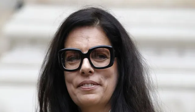 ହେୟାର ଡାଇ(ରଙ୍ଗ)ରୁ ଆରମ୍ଭ କରିଥିବା  କସମେଟିକ୍ କମ୍ପାନୀ 'ଲ'ରିୟଲ୍'ର ମାଲିକ ଏବେ ଏତେ ରୋଜଗାର କରୁଛନ୍ତି ଯେ ଏବେ ଏହା ଏକ ରେକର୍ଡ ।