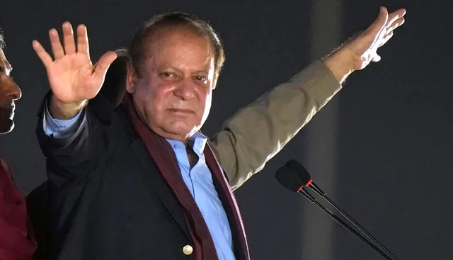 ଆମେ ନିଜ ଗୋଡରେ କୁରାଢି ମାରିଛୁ । ଆମ ଅବସ୍ଥା  ପାଇଁ ଆମେ ନିଜେ ହିଁ ଦାୟୀ : ନୱାଜ ସରିଫ