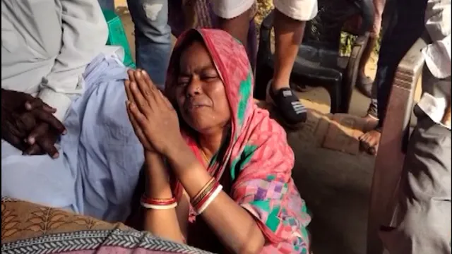 ପୁଅ ମୃତ୍ୟୁକୁ ସପ୍ତାହେ ପୁରିଲାଣି । ମିଳୁନି ନ୍ୟାୟ, ବାହୁନି କାନ୍ଦୁଛି ମାଆ । ଥାନାରେ ଏତଲା ପରେ ବି ଚୁପ ବସିଛି ପୁଲିସ