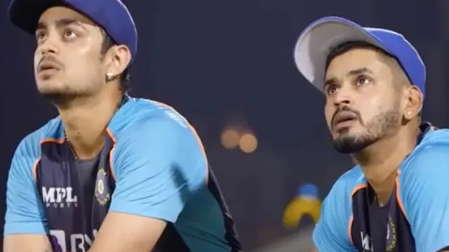 କାହିଁକି ଟି-୨୦ ସ୍କ୍ୱାଡରୁ ବାଦ୍ ପଡ଼ିଲେ ଈଶାନ୍ କିଶନ । ପାର୍ଟିରେ ଇଶାନଙ୍କ ଯୋଗ ଦେବା ନେଇ ଅସନ୍ତୁଷ୍ଟ ମ୍ୟାନେଜମେଂଟ, ଆୟରଙ୍କ ପାଇଁ କାଳ ହେଲା ଖରାପ ଶଟ୍ ଚୟନ