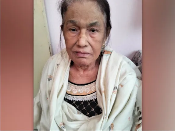 ଅନ୍ୟର ସେବା କରୁଥିଲେ, ହେଲେ ମୃତ୍ୟୁ ପରେ ହେଇଗଲେ ଅଲୋଡା । ୩ ଦିନ ପଡିରହିଲା ଶବ । ଶେଷରେ କେୟାର ଟେକରଙ୍କ ଉପସ୍ଥିତିରେ ଶବ ବ୍ୟବଚ୍ଛେଦ