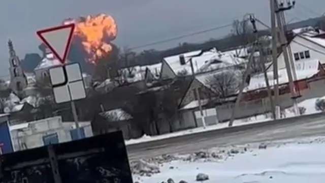 ୟୁକ୍ରେନକୁ ୬୫ ଯୁଦ୍ଧବନ୍ଦୀଙ୍କୁ ନେଇ ଯାଉଥିବା ବିମାନ ଦୁର୍ଘଟଣାଗ୍ରସ୍ତ । ବିମାନରେ ଲାଗିଗଲା ନିଆଁ, ଜଳିଗଲେ ୭୪ ଯାତ୍ରୀ