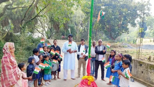 ବସନ୍ତପୁର ଶିରିଡି ସାଇ ମନ୍ଦିରରେ ସାଧାରଣତନ୍ତ୍ର ଦିବସ ପାଳିତ । ପତାକା ଉତ୍ତୋଳନ କଲେ ସ୍ଥାନୀୟ ସରପଂଚ