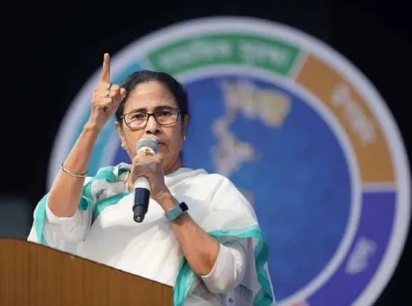 I.N.D.I.A. ମେଣ୍ଟକୁ ବଡ ଝଟକା । ଏକୁଟିଆ ନିର୍ବାଚନ ଲଢିବାକୁ ଘୋଷଣା କଲେ ମମତା ଦିଦି । 