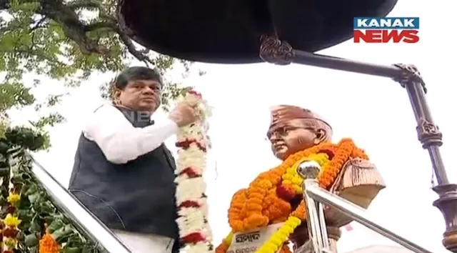 ଆଜି ଦେଶ ପାଳୁଛି ୧୨୭ ତମ ନେତାଜୀ ଜୟନ୍ତୀ । କଟକ ନେତାଜୀ ସଂଗ୍ରହାଳୟରେ ସ୍ୱତନ୍ତ୍ର କାର୍ଯ୍ୟକ୍ରମ ।