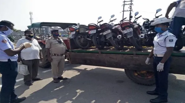 ପରିବହନ ବିଭାଗକୁ ହାଇକୋର୍ଟଙ୍କ ନିର୍ଦ୍ଦେଶ । ପୁଲିସ ଥାନା ପରିସରରେ ପଡିଥିବା ଗାଡି ନଷ୍ଟ ହେବା ପୂର୍ବରୁ ଫେରାଇବାକୁ ନିଆଯାଉ ପଦକ୍ଷେପ ।