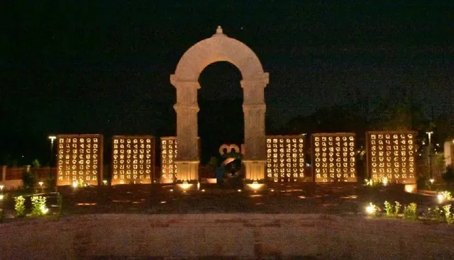 ଅନଲାଇନରେ ଅନୁଷ୍ଠିତ ହେବ ଅନ୍ତର୍ଜାତୀୟ ଭାଷା ସମ୍ମିଳନୀ । ୧୫ ଶହ ହାଇସ୍କୁଲରେ ନିଯୁକ୍ତ ହେବେ ଓଡିଆ ଶିକ୍ଷକ । ଦେଖନ୍ତୁ, ଓଡିଆ ଭାଷାର ଉନ୍ନତି ପାଇଁ ବିଧାନସଭାରେ କଣ କହିଲେ ମନ୍ତ୍ରୀ...