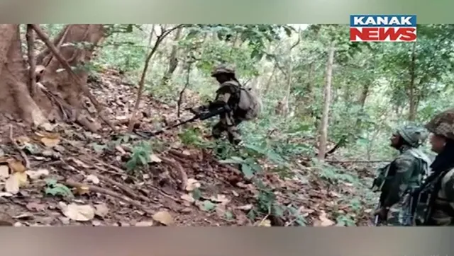 ଜଙ୍ଗଲ ଭିତରେ ଠାବ ହେଲା ମାଓ କ୍ୟାମ୍ପ । ବଡ ଧରଣର ନକ୍ସଲ ଆକ୍ରମଣ ପଣ୍ଡ । ମାଲକାନଗିରିରେ ବିଏସଏଫ୍ ଯବାନଙ୍କୁ ସଫଳତା ।