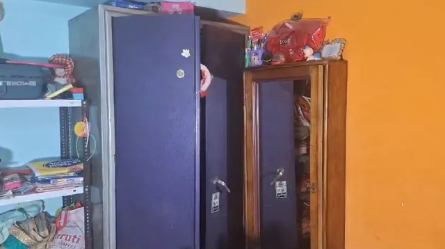 ରାଜଧାନୀର ପୁଣି ମାତିଲେ ଲୁଟେରା । ମଞ୍ଚେଶ୍ୱର ଥାନା ଭୋଟପଡାରେ ରେଳବାଇ କର୍ମଚାରୀଙ୍କ ଘରେ ବୁଲାଇଲେ କଳାକନା ।