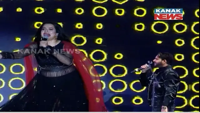 ଜମୁଛି ଏକାମ୍ର ଉତ୍ସବ । ପଞ୍ଚମ ସନ୍ଧ୍ୟାରେ ସୋନା ମହାପାତ୍ର ଓ ଋତୁରାଜ ମହାନ୍ତି ଗୀତରେ ଝୁମିଲେ ଦର୍ଶକ । ମନ ଜିଣୁଛି ୟୁଥ ବ୍ୟାଣ୍ଡ୍ ।