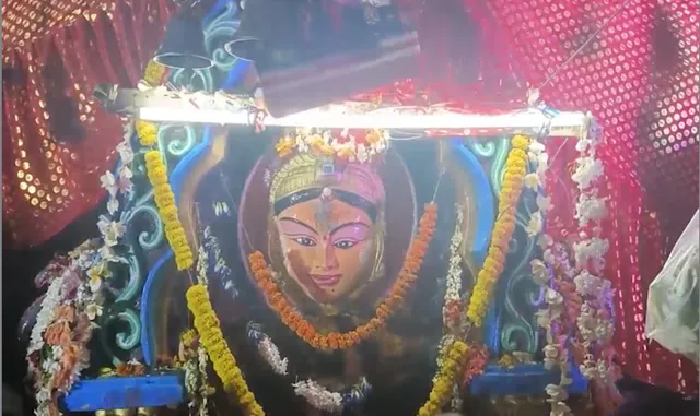 ମାଆ କାଙ୍କଣ ଦେବୀଙ୍କ ପୀଠରେ ଦୋଳ ଯାତ୍ରା । ମାଆଙ୍କ ଦର୍ଶନ ପାଇଁ ଲାଗିିଛି ଭକ୍ତଙ୍କ ଭିଡ଼