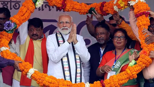 ପ୍ରଧାନମନ୍ତ୍ରୀଙ୍କୁ ଭେଟିଲେ ସନ୍ଦେଶଖାଲି ପୀଡିତା । କହିଲେ ଏବେବି ମିଳୁଛି ଧମକ । ପ୍ରଧାନମନ୍ତ୍ରୀ କହିଲେ ମମତାଙ୍କୁ ଜବାବ ଦେବେ ନାରୀଶକ୍ତି