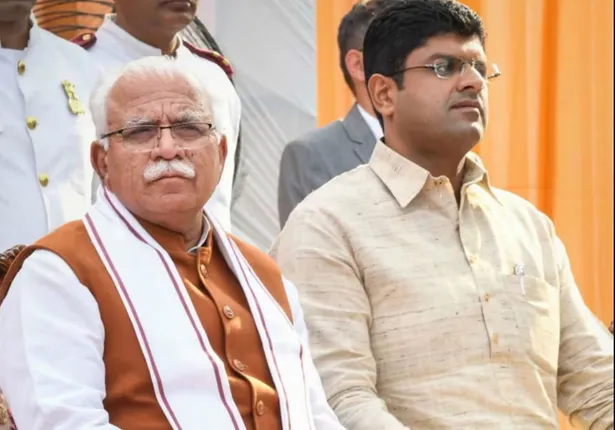 ହରିୟାଣାରେ ମୁଖ୍ୟମନ୍ତ୍ରୀ ମନୋହର ଲାଲ ଖଟ୍ଟରଙ୍କ ସହ ପୁରା କ୍ୟାବିନେଟ୍ ଦେଲା ଇସ୍ତଫା । ଭାଙ୍ଗିଲା ବିଜେପି –ଜେଜେପି ମେଣ୍ଟ ।