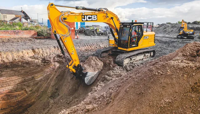 ରାଜପଥ ନିର୍ମାଣ ପାଇଁ ଖନନ କାର୍ଯ୍ୟ ଚାଲିଥିଲା । ମାଟିତଳୁ କିଛି ଜିନିଷ ବାହାରିଲା । ହଜାର ହଜାର ବର୍ଷ ପୁରୁଣା ରହସ୍ୟ ପ୍ରକାଶ ପାଇଲା