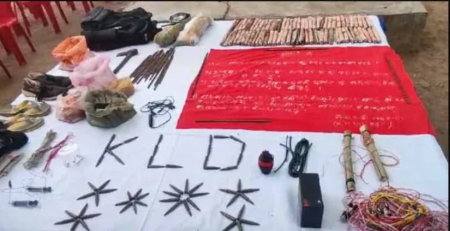 କଳାହାଣ୍ଡି ଗୁଣ୍ଡୁରି ସଂରକ୍ଷିତ ଜଙ୍ଗଲରେ ମାଓ ଶିବିର ଠାବ  । ସୁରକ୍ଷା ବାହିନୀଙ୍କ ଚଢାଉ ପରେ ଛତ୍ରଭଙ୍ଗ ଦେଲେ ମାଓବାଦୀ  । କ୍ୟାମ୍ପରୁ ବିପୁଳ ବିସ୍ଫୋରକ ଜବତ  ।