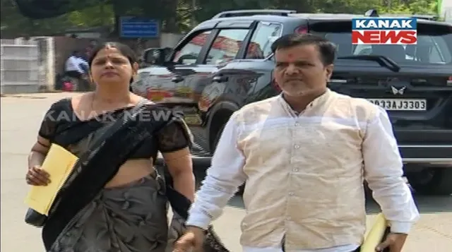 ନବୀନ ନିବାସରେ ଟିକେଟ ଆଶାୟୀଙ୍କ ଭିଡ । ବରୀ ନିର୍ବାଚନ ମଣ୍ଡଳୀ ପାଇଁ ୬ ପ୍ରାର୍ଥୀ ।