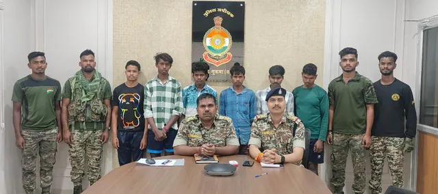 କମ୍ବିଂ ବେଳେ ଯବାନଙ୍କୁ ସଫଳତା । ଛତିଶଗଡ଼ ସୀମାରୁ ୬ ମାଓବାଦୀ ଗିରଫ, ବିପୁଳ ମାଓ ସାମଗ୍ରୀ ଜବତ ।