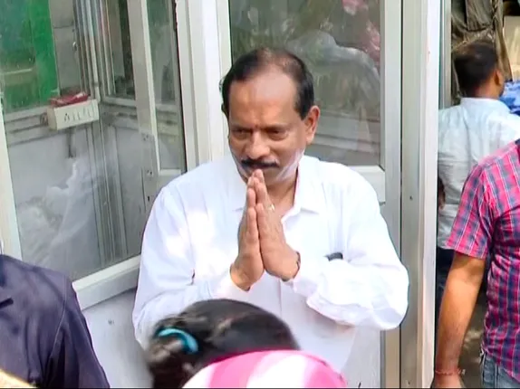 ନବୀନ ନିବାସରେ ଅନନ୍ତ ନାରାୟଣ ଜେନାଙ୍କ ଶକ୍ତି ପ୍ରଦର୍ଶନ । ଶହ ଶହ ସମର୍ଥକଙ୍କ ସହ ପହଞ୍ଚିଲେ ନବୀନ ନିବାସ ।