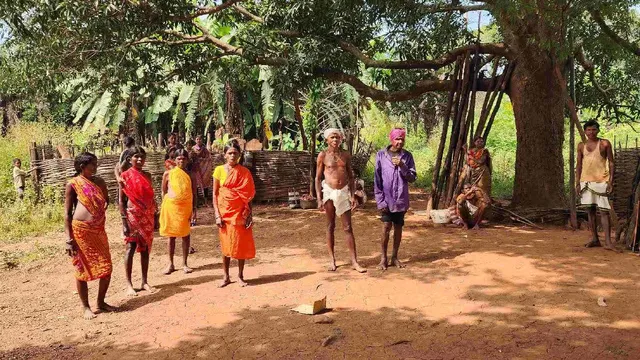 ସରିଛି ପ୍ରଥମ ପର୍ଯ୍ୟାୟ ନିର୍ବାଚନ. ହେଲେ ଏମିତି ଏକ ଗାଁ ଯେଉଁଠି ସ୍ୱାଧୀନତାର ୭୬ବର୍ଷ ପରେ ଲୋକେ ଦେଇଛନ୍ତି ଭୋଟ ।