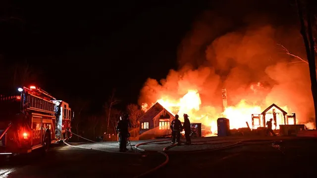 ବିବାହ ଶୋଭାଯାତ୍ରାବେଳେ ଅଘଟଣ, ଅଗ୍ନିକାଣ୍ଡ ଘଟି ସିଲିଣ୍ଡର ବିସ୍ଫୋରଣ ଗୋଟିଏ ପରିବାରର ୬ମୃତ୍ୟୁ ।