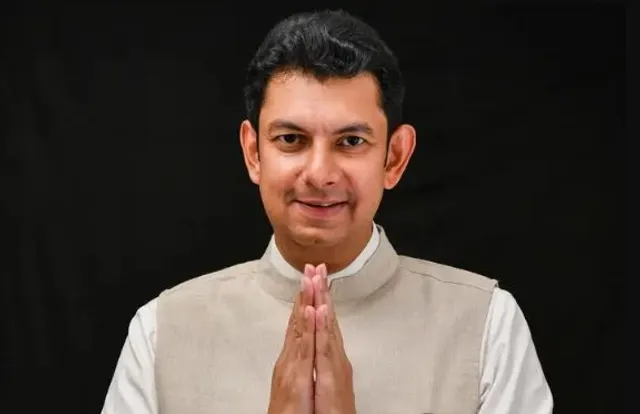 ବିଜେପିରୁ ଇସ୍ତଫା ଦେଲେ ସମ୍ବଲପୁର ସାଂସଦ ନୀତେଶ ଗଙ୍ଗଦେବ । ଚର୍ଚ୍ଚା ବଢାଇଲା ସୋସିଆଲ୍ ମିଡିଆ ପୋଷ୍ଟ ।