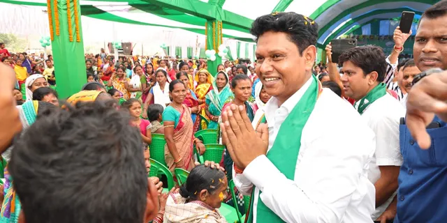 ସମ୍ବଲପୁର ଲୋକସଭା ଆସନ ପାଇଁ ଆଜି ନାମାଙ୍କନ ଭରିବେ ପ୍ରଣବ ପ୍ରକାଶ । ବିରାଟ ପଟୁଆରରେ ଯାଇ ଦାଖଲ କରିବେ ନାମାଙ୍କନ ।