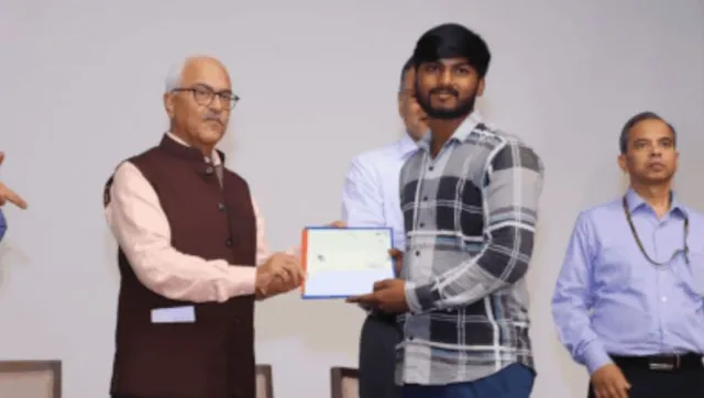 CAAରେ ୧୪ ଜଣଙ୍କୁ ମିଳିଲା ଭାରତୀୟ ନାଗରିକତା । ଆବେଦନକାରୀଙ୍କୁ ମିଳିଲା ସାର୍ଟିଫିକେଟ୍ ।