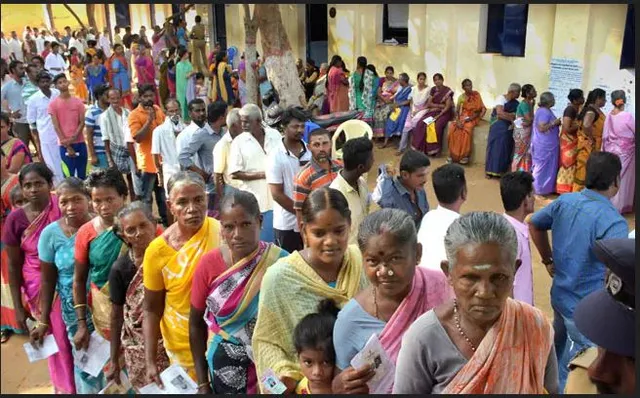 ନିର୍ବାଚନ ଅଧିକାରୀଙ୍କ ସୂଚନା । ରାଜ୍ୟରେ ସନ୍ଧ୍ୟା ୫ଟା ସୁଦ୍ଧା ହୋଇଛି ୬୦ ପ୍ରତିଶତ ମତଦାନ