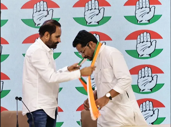 କିଛିିଦିନ ତଳେ ଜୟନ୍ତ ଚୌଧୁରୀଙ୍କ ପାର୍ଟିରୁ ଦେଇଥିଲେ ଇସ୍ତଫା । ଆଜି ଧରିଲେ କଂଗ୍ରେସ ହାତ