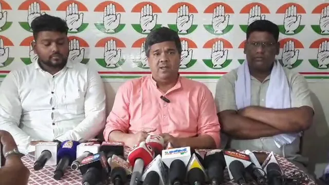 ହେଲିକପ୍ଟର ଦେଖାଇବାକୁ କହି ଲୋକଙ୍କୁ ଜନସଭାକୁ ଆଣୁଛି ବିଜେଡି । ଅଭିଯୋଗ ଆଣିଲା କଂଗ୍ରେସ