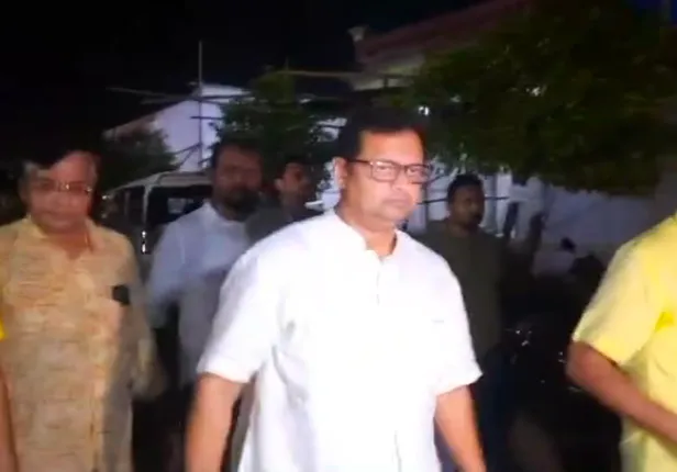 ବିଜେଡି କର୍ମୀଙ୍କ ବିରୋଧରେ ଗୁଣ୍ଡାଗର୍ଦ୍ଦି ଅଭିଯୋଗ ଆଣିଲା କଂଗ୍ରେସ । ଦୃଢ଼ କାର୍ଯ୍ୟାନୁଷ୍ଠାନ ଦାବି କଲେ ନବଜ୍ୟୋତି ପଟ୍ଟନାୟକ ।