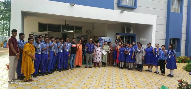 ସିବିଏସଇ ଦଶମ ବୋର୍ଡ ପରୀକ୍ଷାରେ ବ୍ଲୋସମ ସ୍କୁଲର ସଫଳତା