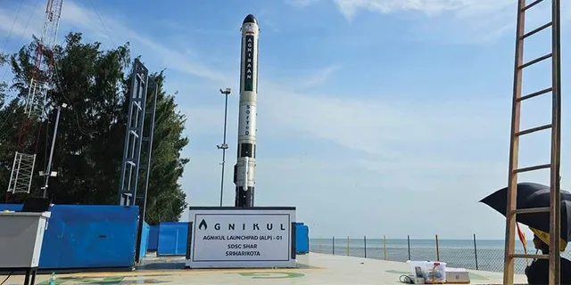 ଭାରତୀୟ ମହାକାଶ ଅଭିଯାନ ପାଇଁ ଐତିହାସିକ ମୁହୂର୍ତ୍ତ: ଶ୍ରୀହରିକୋଟାସ୍ଥିତ ଲଞ୍ଚପ୍ୟାଡରୁ ଘରୋଇ ଷ୍ଟ୍ରାଟଅପ୍’ କମ୍ପାନୀ ଜରିଆରେ ସେମି କ୍ରାୟୋଜେନିକ୍ ରକେଟ୍ ଅଗ୍ନିବାଣର ସଫଳ ପରୀକ୍ଷଣ