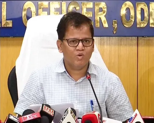 ଚତୁର୍ଥ ପର୍ଯ୍ୟାୟ ନିର୍ବାଚନ ନେଇ ମୁଖ୍ୟ ନିର୍ବାଚନ ଅଧିକାରୀଙ୍କ ପ୍ରେସମିଟ,କହିଲେ ୧୪ଶହ ବୁଥ ହେବ ମହିଳାଙ୍କ ଦ୍ୱାରା ପରିଚାଳିତ।